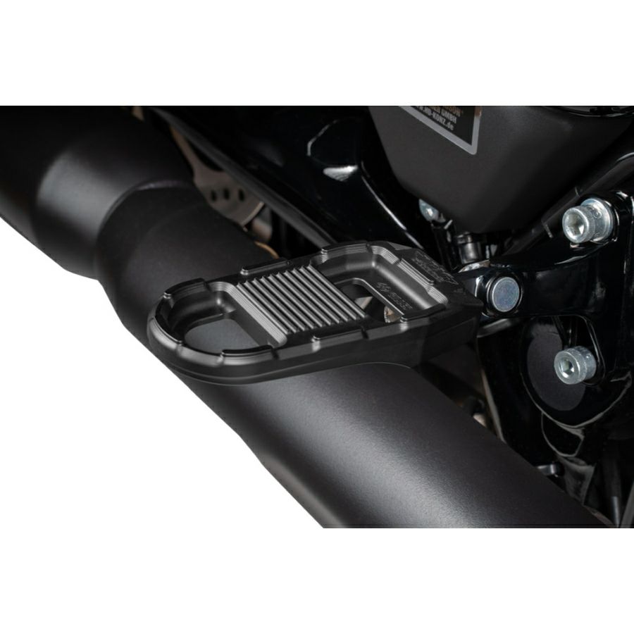 ハーレー オス型マウント アジャスタブル・フットペグ (ブラック)1