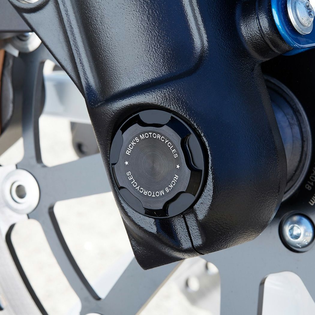 アクスルカバー｜ハーレーカスタムパーツ専門店