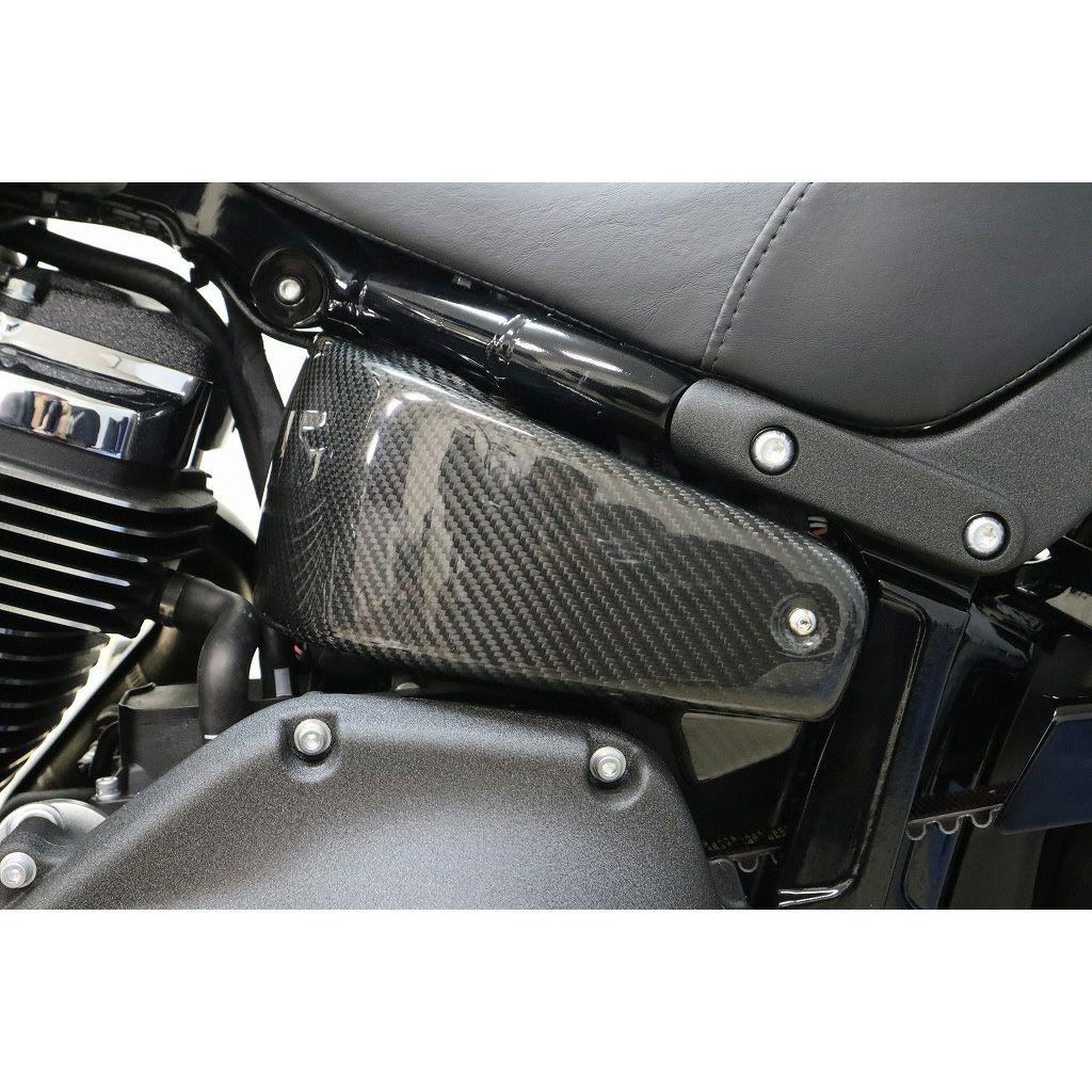 ドライカーボン・サイドカバー (綾織り/艶あり)1