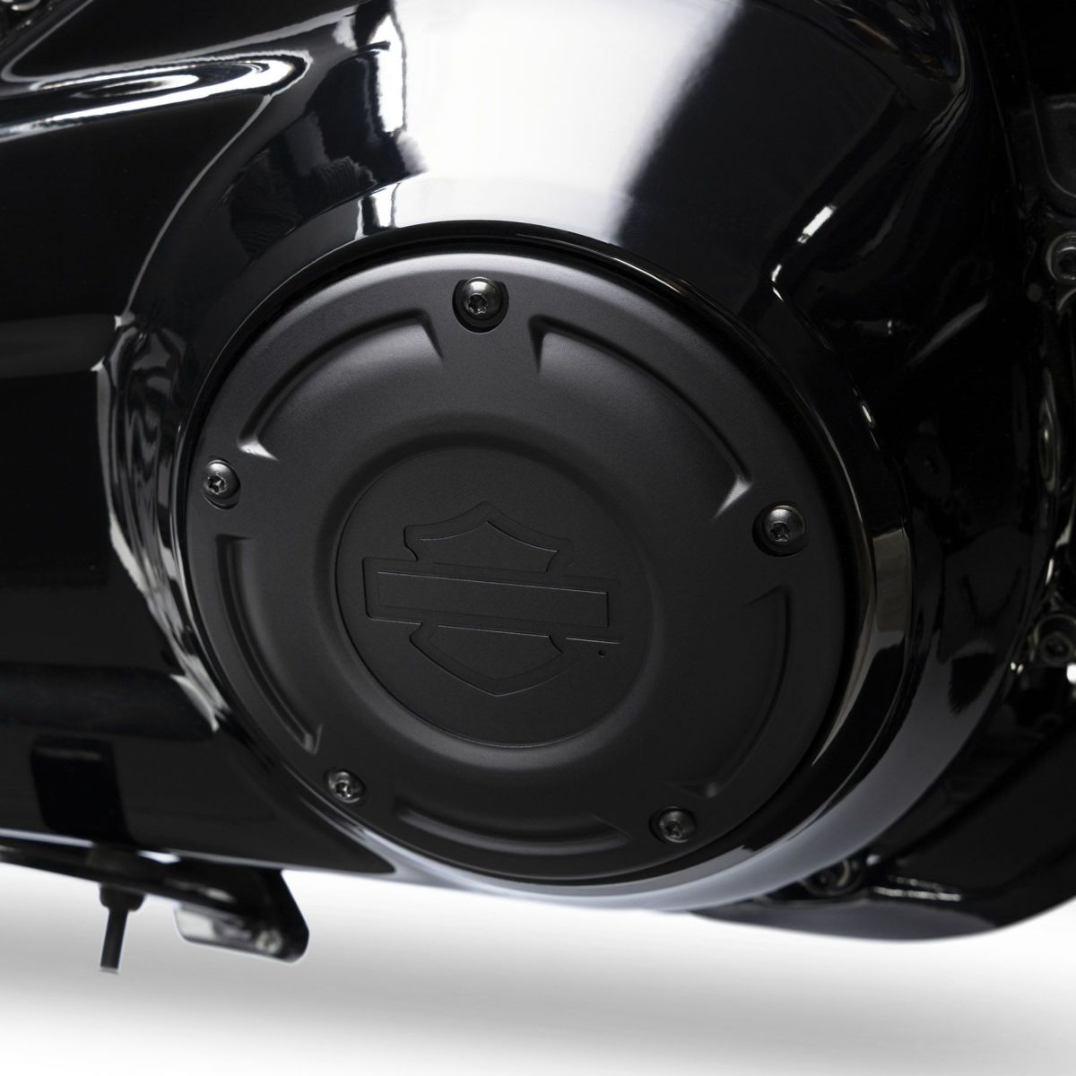  レッドライン・ダービーカバー (ブラック)