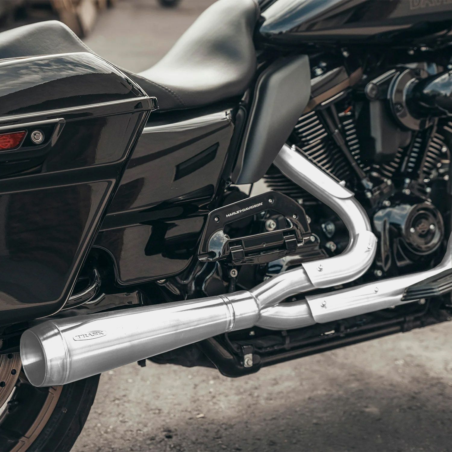 ハーレー　ツーリング　マフラー ハーレー、 マフラー・ツーリング用｜ハーレーカスタムパーツ専門店