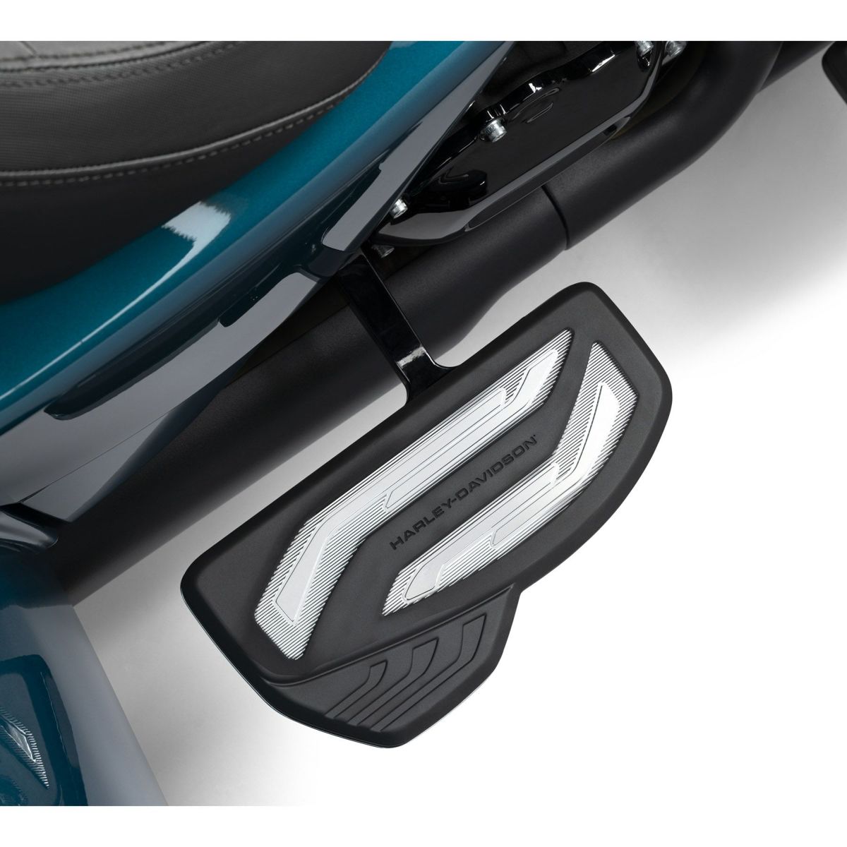 カーバイド・パッセンジャーフットボード (クローム)1