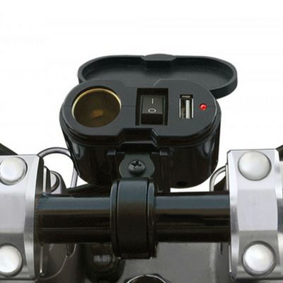 EKLIPES（エクリプス） 12V パワーソケット&USBポート ブラック-02