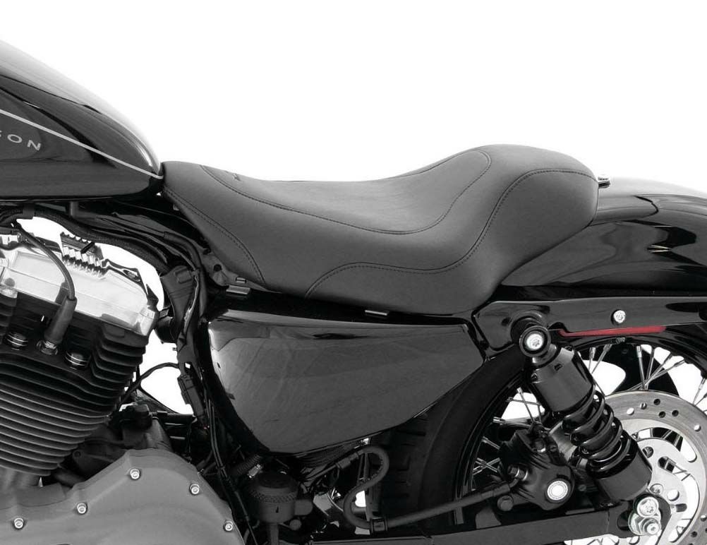 Mustang　Low Tripper　ソロシート-02