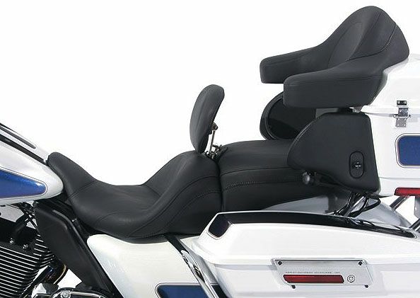 マスタング Mustang ツーリング シート|ハーレーパーツメーカー(USA)