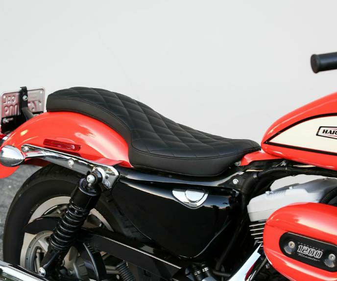 バーリーブランド BRAT ダイアモンドスティッチ・ツーアップシート-01