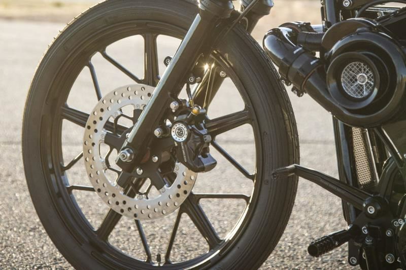 ローランドサンズ・デザイン(RSD)フロントキャリパー クローム-03