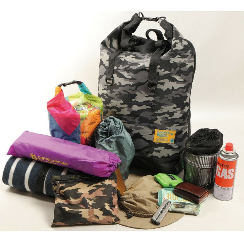 デグナー　マルチプルレインバッグ　ブラックカモ-02