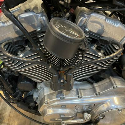 Dk Custom スポーツスター イグニッション Vコイル移設、ブラックプラグコードキット
