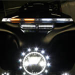 カスタムダイナミクス (Custom Dynamics) LED ウインドシールドトリム クローム