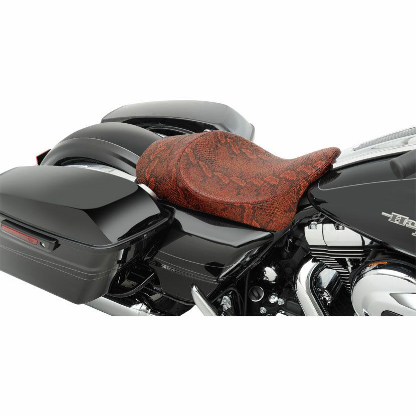 Drag Specialties ロープロファイル ソロシート フォワードポジション Red Python-01