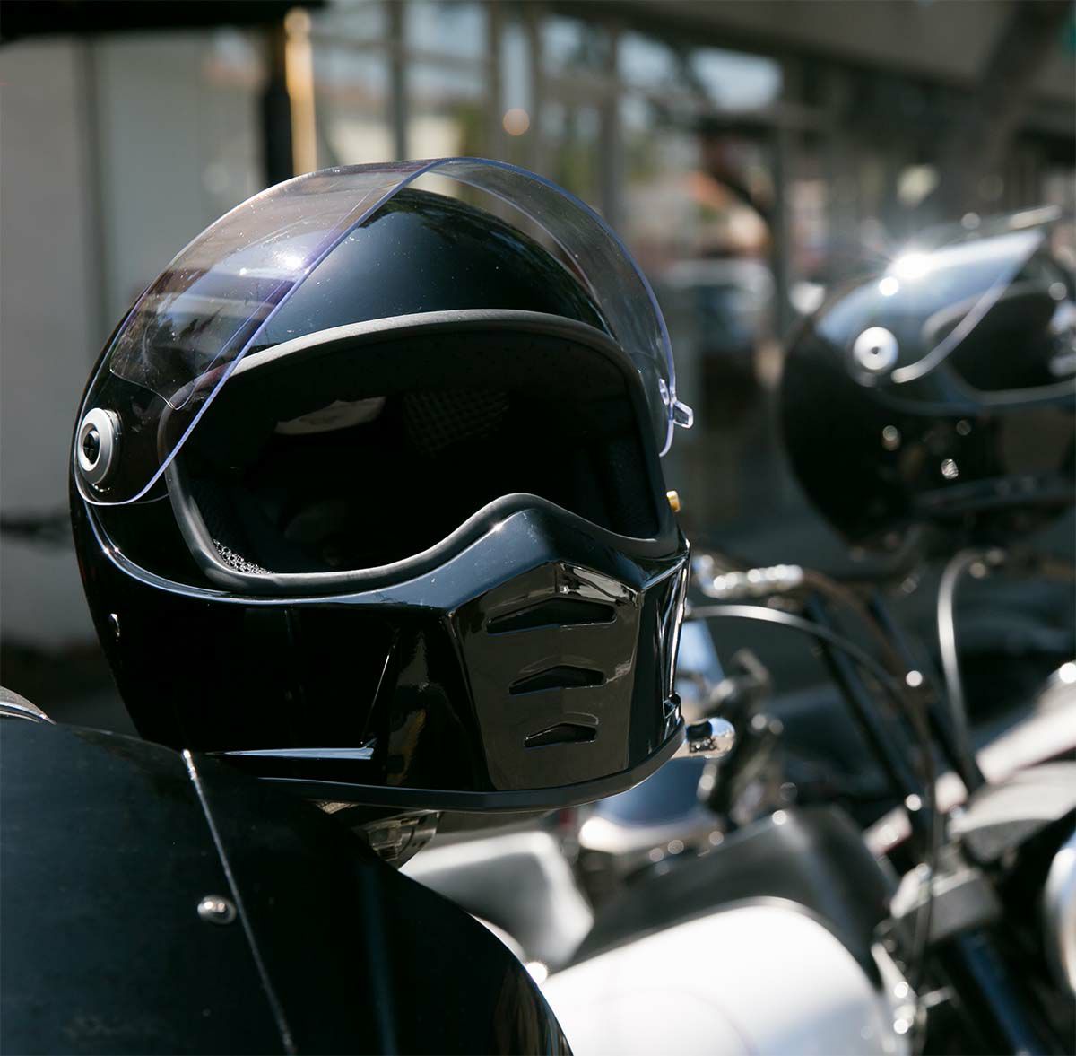 BILTWELL(ビルトウエル)「Lane Splitter」フルフェイス グロス・ブラック-02