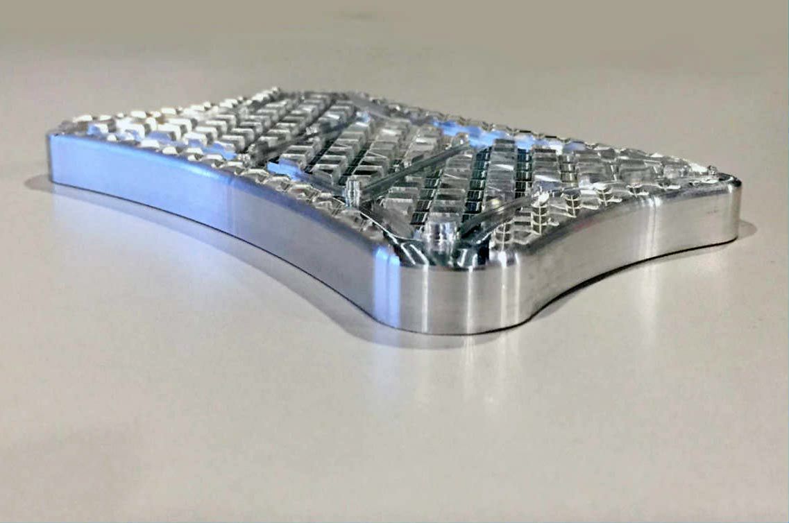 Dirty Bird Concepts　ルートシリーズ　リアブレーキパッド　クローム-02