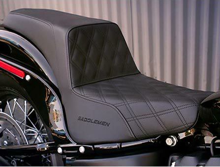 FXBB ストリートボブ、FXST ソフテイルスタンダード用Saddlemen 