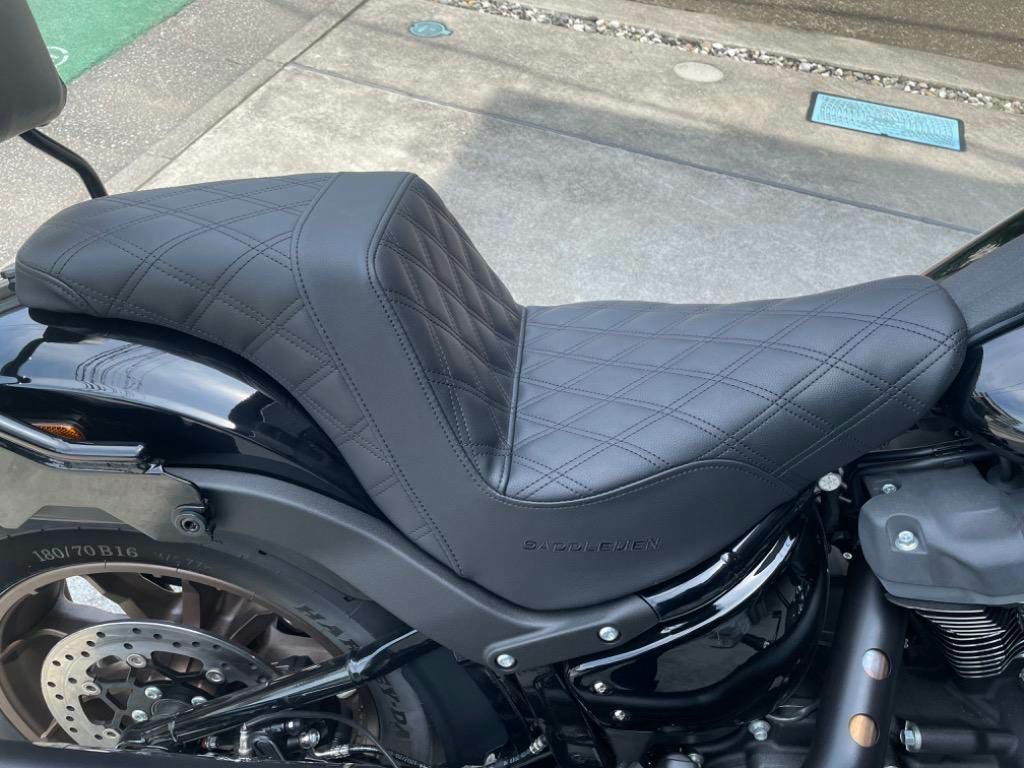セール】SaddleMen フロント LS-ステップアップシート ブラック FXLR/S  