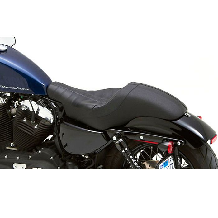 コルビン Gunfighterソロシート XL1200X、XL1200V-02