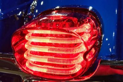 カスタムダイナミクス (Custom Dynamics) PROBEAM　スクエアバックLEDテールライト　レッド　ナンバー用ウィンドウ付