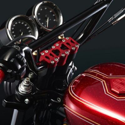 Hard Case Performance　ライザートップクランプ　レッド