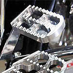 Joker Machine Serrated ブレーキペダル　ロウカラー