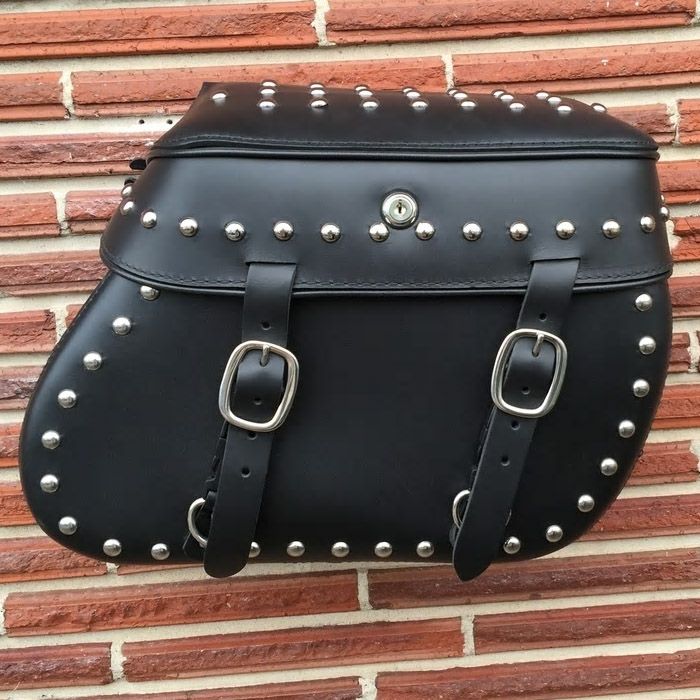 LEATHER PROS  本革デタッチャブル・サドルバッグ　ボックス型リッド　フルスタッド　ダイナ用-01