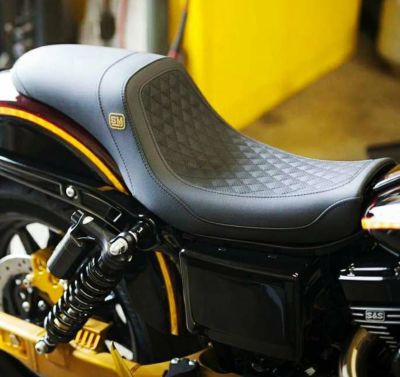 SALE】SaddleMen Speed Merchant シート 2006~2017 ダイナ SALE】SaddleMen Speed Merchant シート 2006~2017 ダイナ