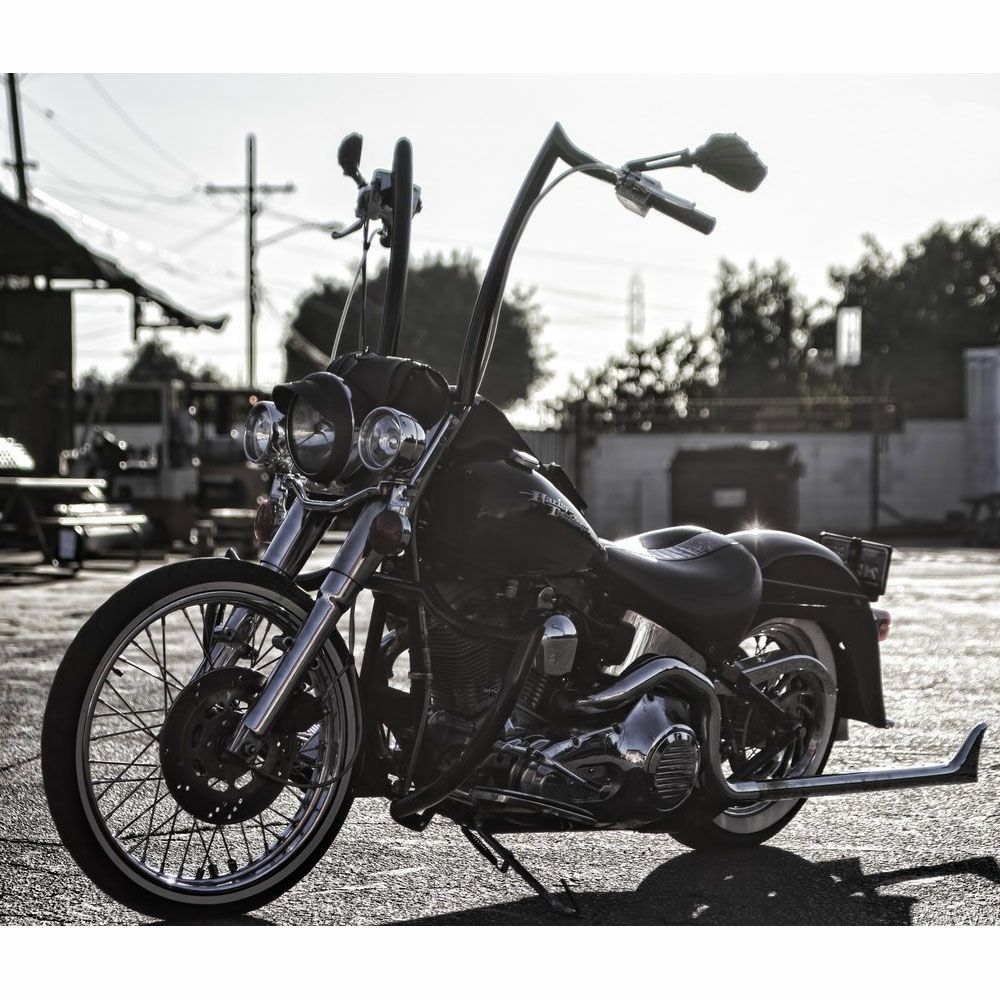 Factory47 シールド エンジンガード ソフテイル用 グロスブラック-01