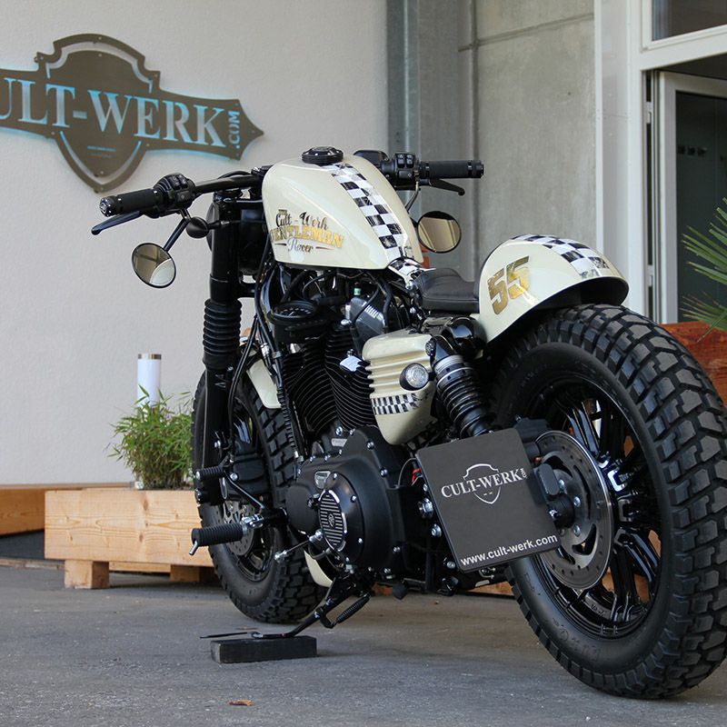 Cult Werk　CWロゴ　ダービーカバー　スポーツスター-03