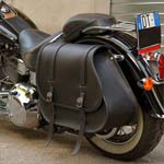 エンズクオイオ　ブルース　SOFTAIL用サイドバッグ　ブラック