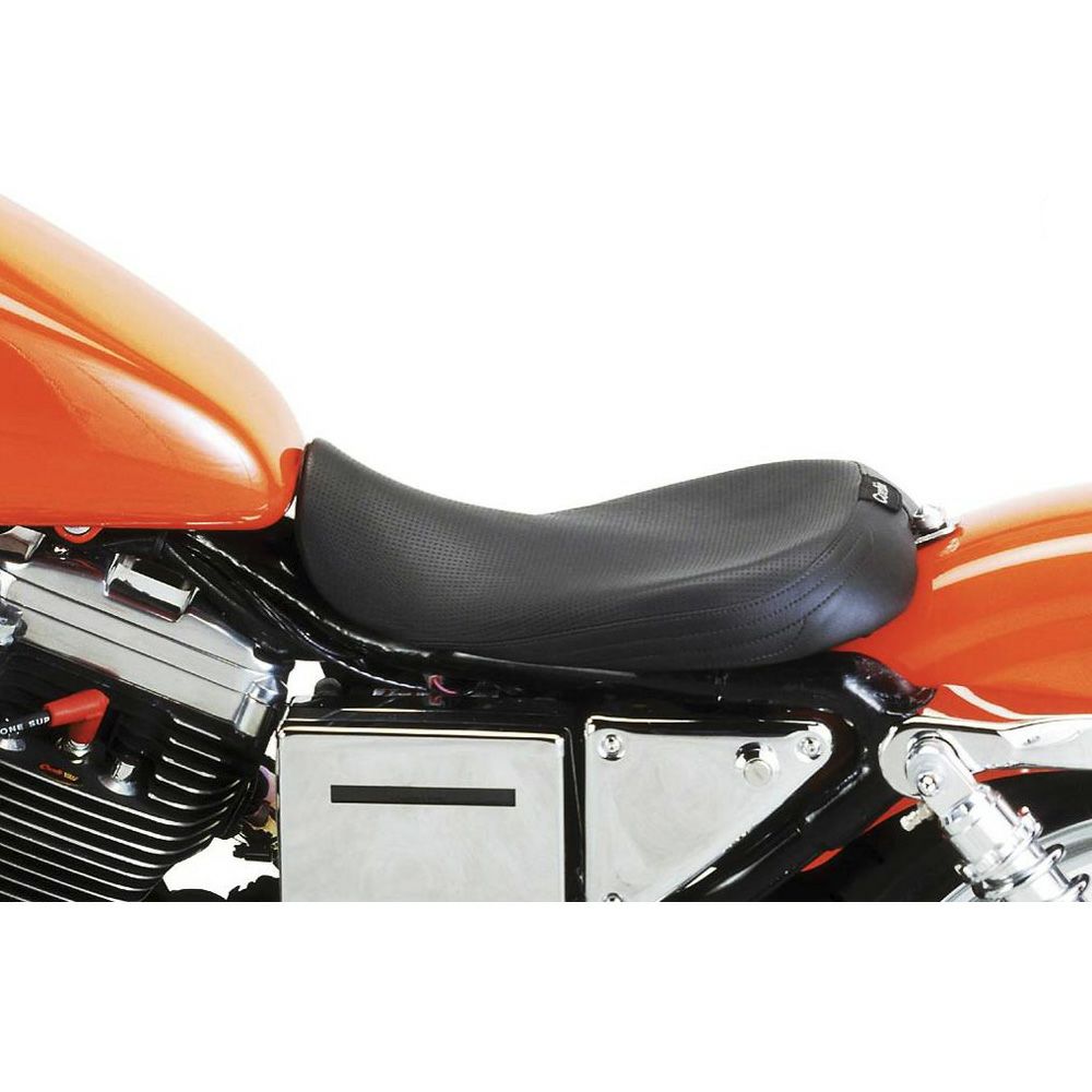 コルビン ハリウッド・ソロシート スポーツスター |ハーレーパーツ専門 