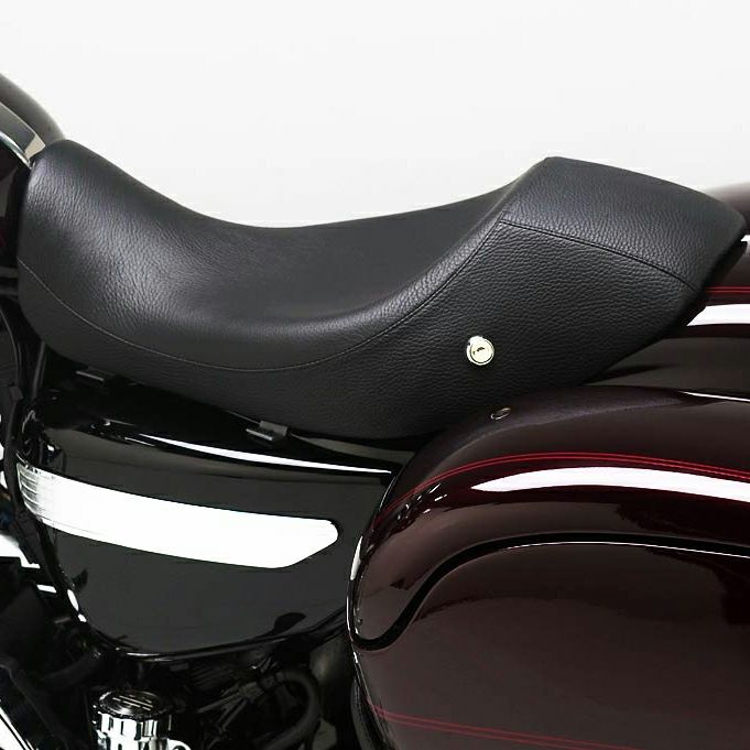 コルビン Hollywoodソロシート スポーツスター4.5ガロンタンク用 