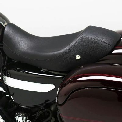 コルビン Hollywoodソロシート　スポーツスター4.5ガロンタンク用