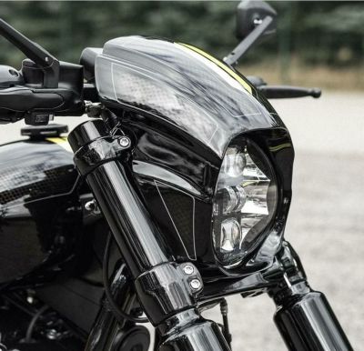 Killer Custom ブレイクアウト用Aggressor フェアリング