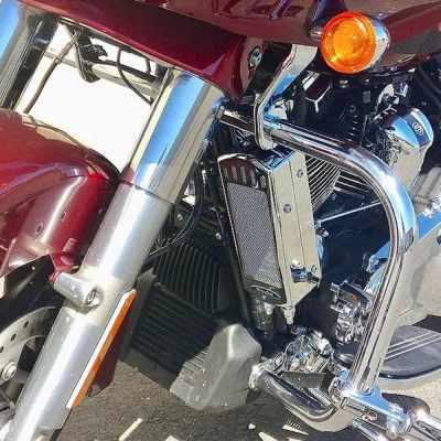 ULTRA COOL フレームマウント・オイルクーラーキット M8ツーリング クローム