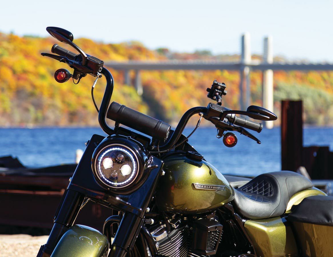 Kuryakyn（クリアキン）ブレットタイプ メッシュウインカーベゼル　ブラック/アンバーレンズ-04