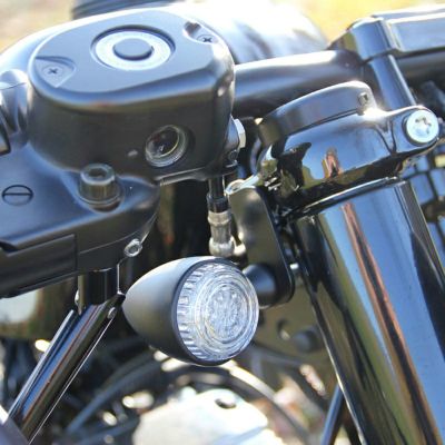 Cult Werk フロントウインカー ブラケット スポーツスター48