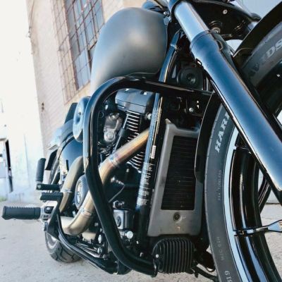 FXRディビジョン ナロー・クラッシュバー　ハーレー、M8ソフテイル