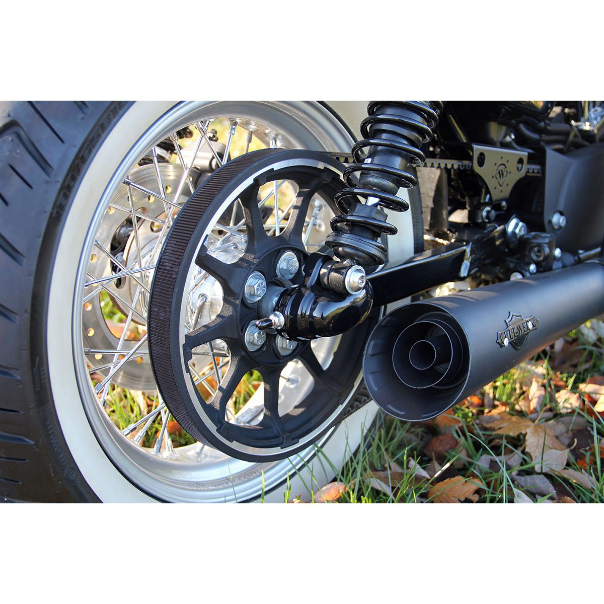 Cult Werk リア・アクスルカバーキット グロスブラック-06