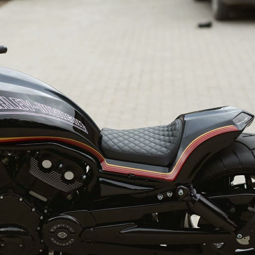 Killer Custom V-ROD インディ・ラジエターカバー |ハーレーパーツ専門 