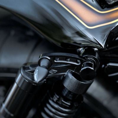Killer Custom V-ROD ビレット・ウインカー ブラケット