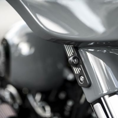 Killer Custom ストライプ・フォークカバーマウント フロントターンシグナル