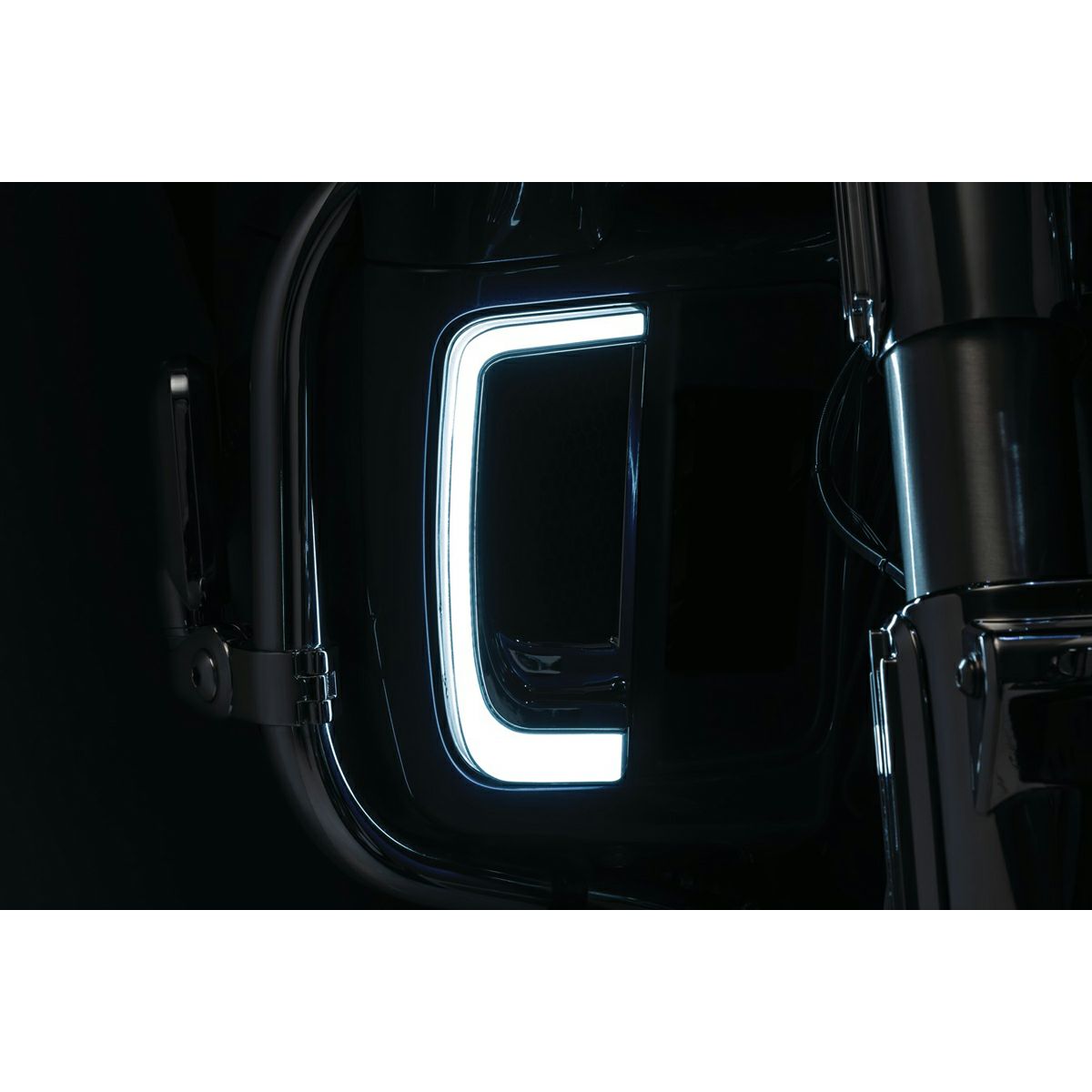 クリアキン トレーサー LED フェアリングロワーグリル クローム-02