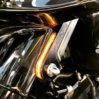 HOGWORKZ カスタム LEDウインカー FLHX、FLHT用　クローム