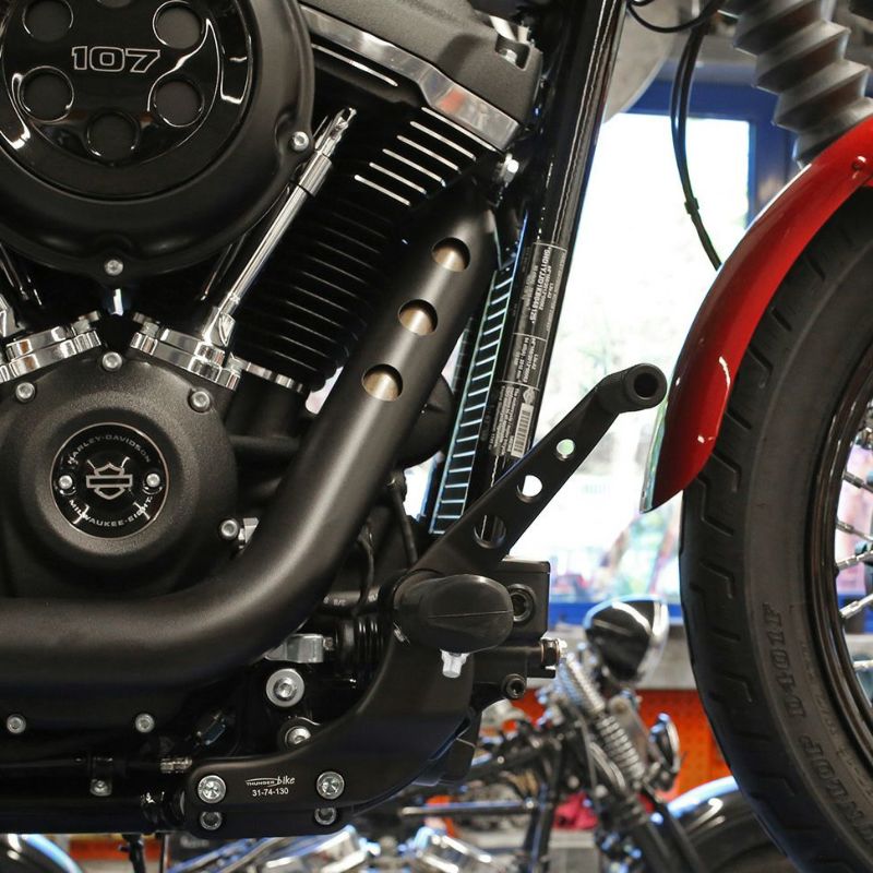 Thunderbike フォワードコントロールキット ブラック |ハーレーパーツ