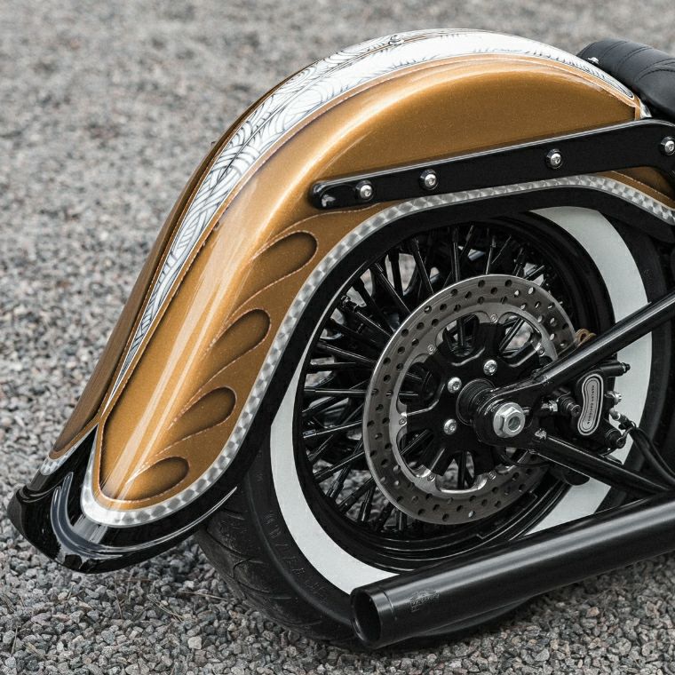 Killer Custom 4インチ・ストレッチリアフェンダー ソフテイルスリム 