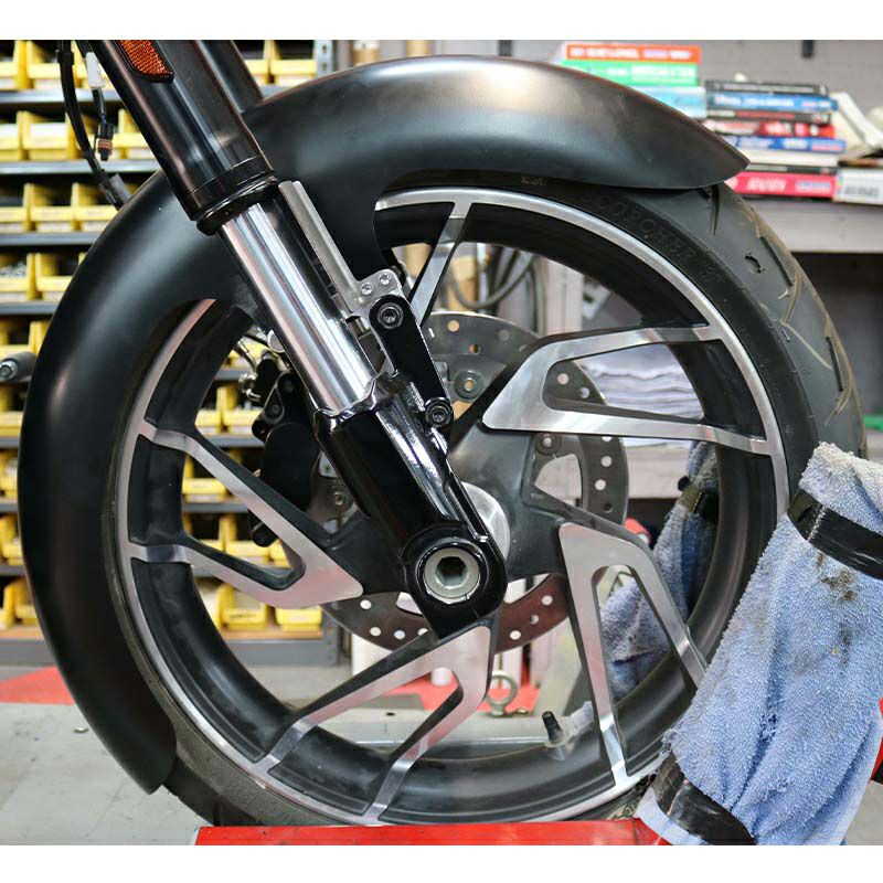 Paul Yaffe THICKYフロントフェンダー スポーツグライド用 シルバーブラケット-01