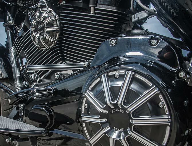 ツアラー用 ミルウォーキーエイト アレンネス Arlen Ness ダービーカバー