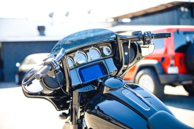 Factory47 ASSAULT ハンドルバー FLHX/FLHT グロスブラック 12インチ