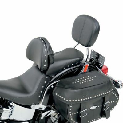 Saddlemen RENEGADEツーリングピリオンパッド　スタッド