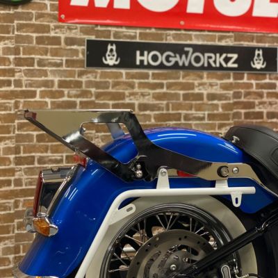 HogWorkz M8ソフテイル・2UPシート用ツアーパックマウント クローム