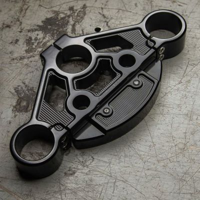 Arlen Ness METHODデザイン・トップトリプルツリー ブラック ロードグライド
